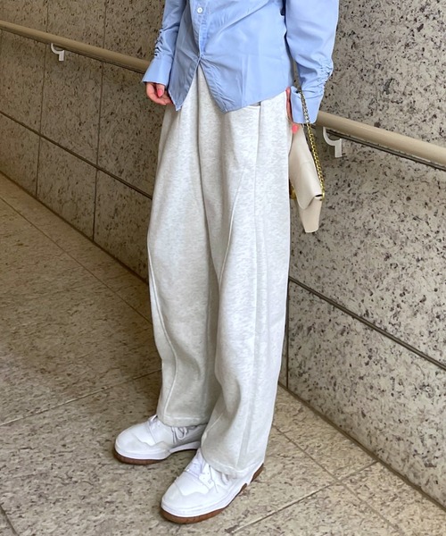 Mela(メラ)の「CURVY SWEAT PANTS(スウェットパンツ・レディース・ダークグレー/ライトグレー/グレー/ブラック・XL/S/M/L)」の13枚目の写真