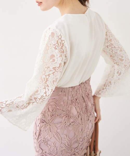 tocco closet(トッコ クローゼット)の「パール付きレーススリーブ切り替えブラウス(シャツ/ブラウス・レディース・ブラック/オフホワイト・M)」の18枚目の写真