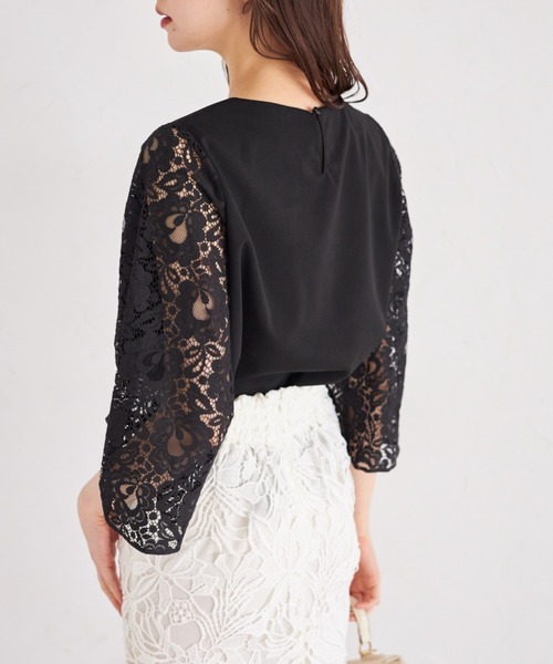 tocco closet(トッコ クローゼット)の「パール付きレーススリーブ切り替えブラウス(シャツ/ブラウス・レディース・ブラック/オフホワイト・M)」の15枚目の写真