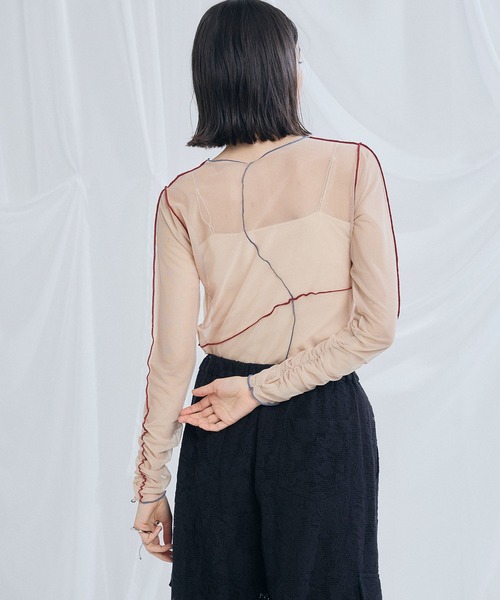ELLEgirl(エルガール)の「配色メローデザインシアートップス(Tシャツ/カットソー・レディース・ベージュ/ブラック/サックスブルー・FREE)」の6枚目の写真