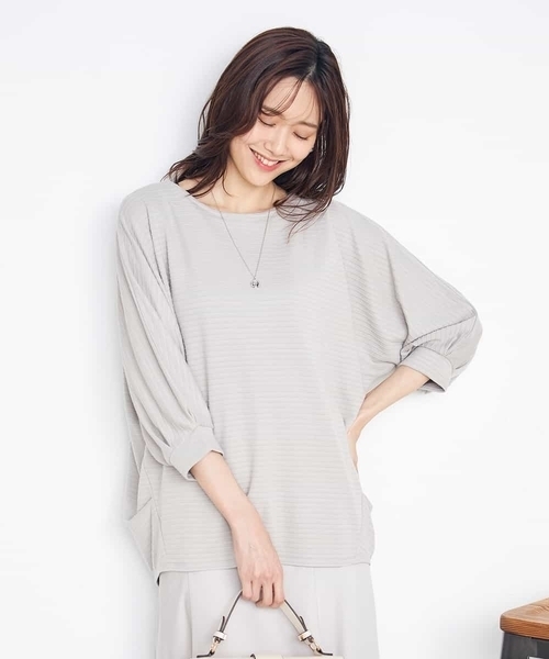 a.v.v(アーヴェヴェ)の「ドルマントップス(Tシャツ/カットソー・レディース・ブラック/グレー系その他・40/38/36/34/42)」の1枚目の写真