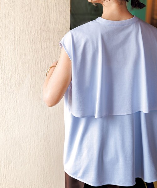 UNFILO(アンフィーロ)の「ヒートシールドジャージー キーネック レイヤーT(Tシャツ/カットソー・レディース・ホワイト系/スカイブルー系/ダークブラウン系/ブラック系・X-LARGE)」の5枚目の写真