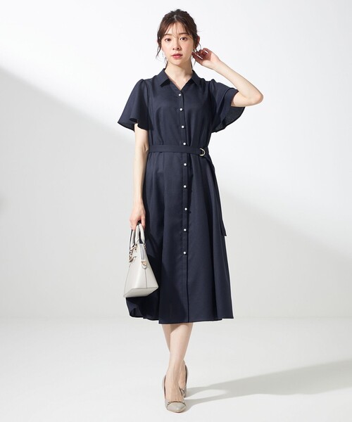 ANY SIS(エニィスィス)の「スムージーポリエステル シャツワンピース(ワンピース・レディース・ダルブルー系/ネイビー系/ライトグリーン系9/レッド系/ダークブラウン系9・4)」の3枚目の写真