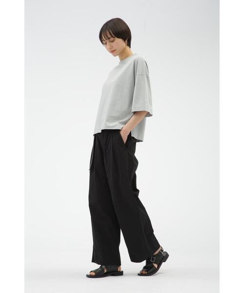 MARGARET HOWELL(マーガレットハウエル)の「LIGHT DENSE COTTON JERSEY(Tシャツ/カットソー・レディース・ブルー系その他2/ホワイト・2)」の11枚目の写真