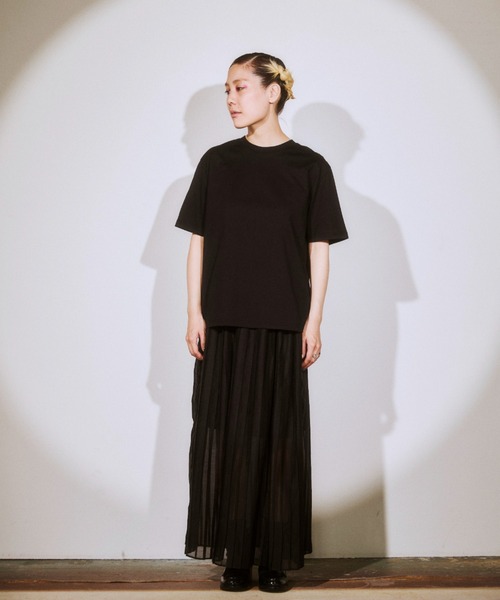 OPULENCE(オーピュレンス)の「Time Crafted ビーズロゴTシャツ(Tシャツ/カットソー・レディース・ブラック/ホワイト・SMALL/MEDIUM)」の18枚目の写真