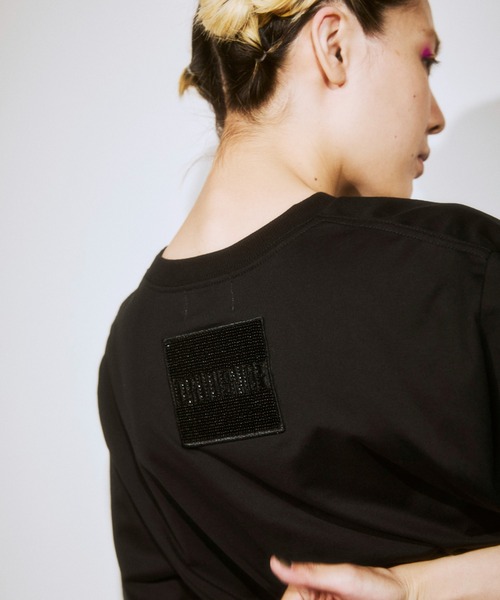 OPULENCE(オーピュレンス)の「Time Crafted ビーズロゴTシャツ(Tシャツ/カットソー・レディース・ブラック/ホワイト・SMALL/MEDIUM)」の19枚目の写真
