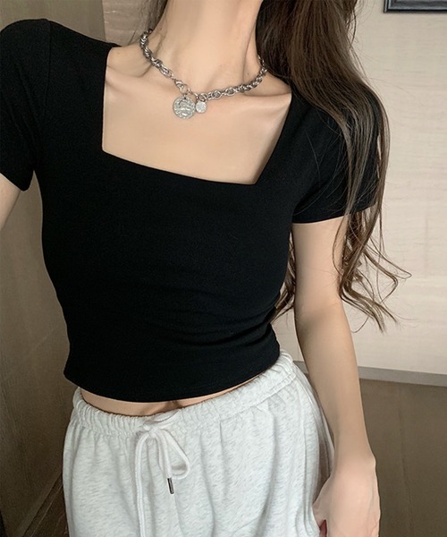 Songe(ソンジュ)の「スクエアネックショート丈半袖Tシャツ(Tシャツ/カットソー・レディース・ブラック/ホワイト/グレー・L/M)」の11枚目の写真