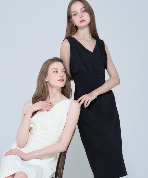 emiriawiz（エミリアウィズ）の「Crossover Tight Dress（ワンピース・レディース・ホワイト/ブラック・SMALL/MEDIUM）」の8枚目の写真