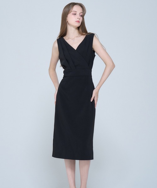 emiriawiz（エミリアウィズ）の「Crossover Tight Dress（ワンピース・レディース・ホワイト/ブラック・SMALL/MEDIUM）」の7枚目の写真