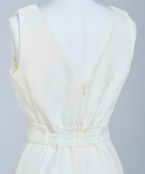 emiriawiz（エミリアウィズ）の「Crossover Tight Dress（ワンピース・レディース・ホワイト/ブラック・SMALL/MEDIUM）」の17枚目の写真