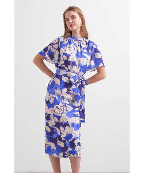 セール】【WEB限定品】グラフィカルフラワープリントワンピース