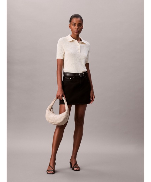 Calvin Klein(カルバン・クライン)の「モノグラム ジャカード クレセントバッグ(ボディバッグ/ウエストポーチ・レディース・アイボリー・FREE)」の9枚目の写真
