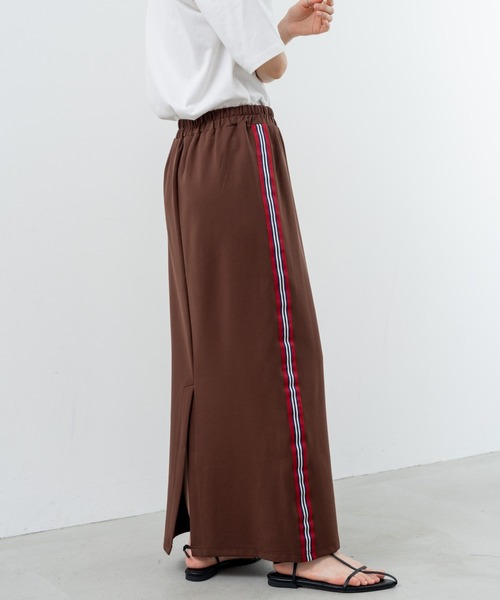 refinedworks（リファインドワークス）の「【refinedworks】カジュアル に映える サイドラインスカート（スカート・レディース・ボルドー/ブラウン/ブラック・FREE）」の10枚目の写真