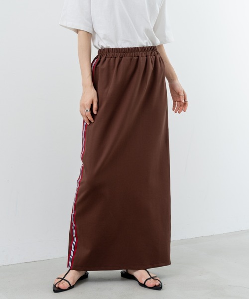 refinedworks（リファインドワークス）の「【refinedworks】カジュアル に映える サイドラインスカート（スカート・レディース・ボルドー/ブラウン/ブラック・FREE）」の9枚目の写真