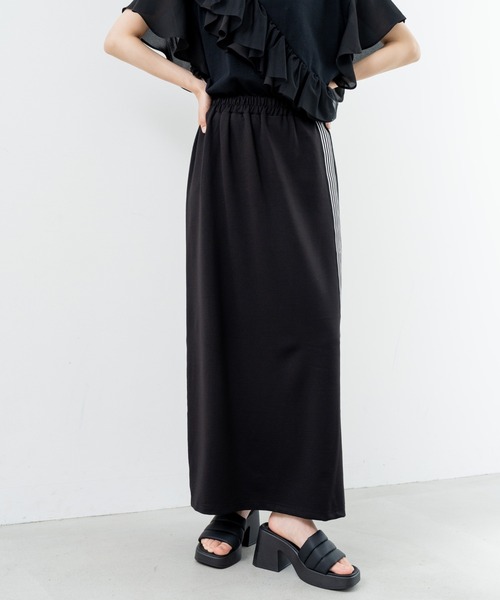 refinedworks（リファインドワークス）の「【refinedworks】カジュアル に映える サイドラインスカート（スカート・レディース・ボルドー/ブラウン/ブラック・FREE）」の16枚目の写真