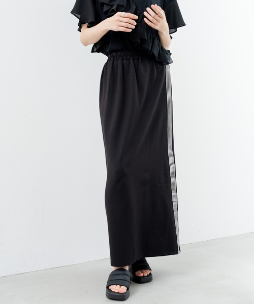 refinedworks（リファインドワークス）の「【refinedworks】カジュアル に映える サイドラインスカート（スカート・レディース・ボルドー/ブラウン/ブラック・FREE）」の19枚目の写真