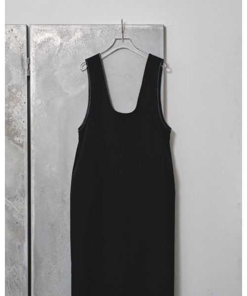 TODAYFUL(トゥデイフル)の「TODAYFUL Uneck Piping Dress 12510313(ドレス・レディース・ブラック/オフホワイト・36/38)」の11枚目の写真