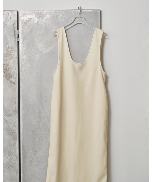TODAYFUL(トゥデイフル)の「TODAYFUL Uneck Piping Dress 12510313(ドレス・レディース・ブラック/オフホワイト・36/38)」の10枚目の写真