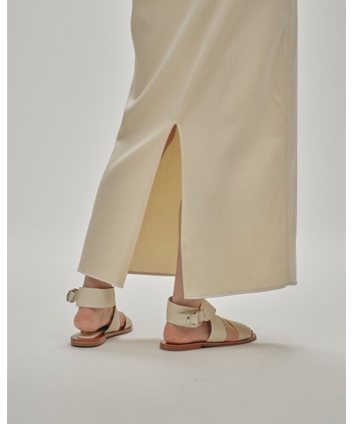 TODAYFUL(トゥデイフル)の「TODAYFUL Uneck Piping Dress 12510313(ドレス・レディース・ブラック/オフホワイト・36/38)」の8枚目の写真
