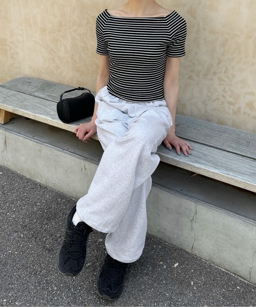 LE MORE(リモア)の「オフショルボーダーカットソー(Tシャツ/カットソー・レディース・アイボリー/ブラウン/ブラック・FREE)」の6枚目の写真