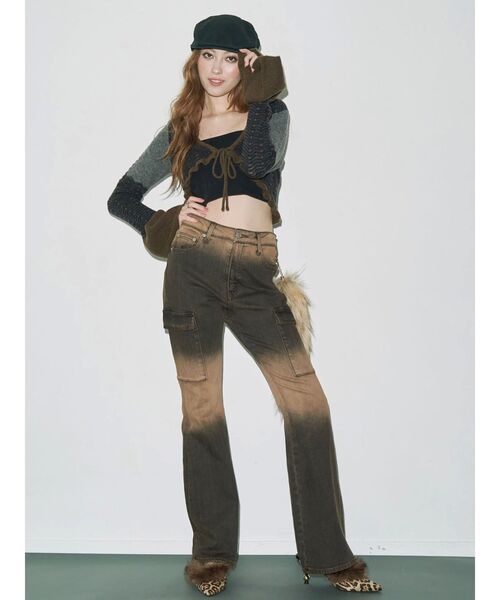 EVRIS（エヴリス）の「ポインテッドトゥフェイクファーミュール（パンプス・レディース・その他1/カーキ・SMALL/MEDIUM/LARGE）」の18枚目の写真