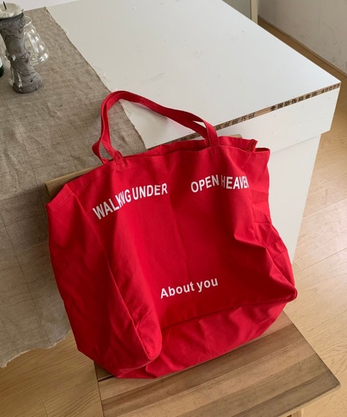 Vipoa(ヴィポア)の「logo canvas bag(トートバッグ・レディース・カーキ/ブラック/アイボリー/イエロー/レッド/ピンク・FREE)」の6枚目の写真