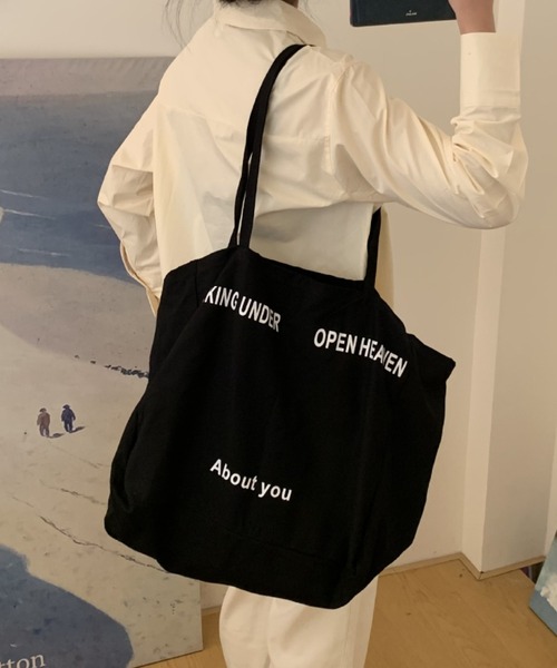 Vipoa(ヴィポア)の「logo canvas bag(トートバッグ・レディース・カーキ/ブラック/アイボリー/イエロー/レッド/ピンク・FREE)」の4枚目の写真