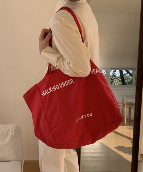 Vipoa(ヴィポア)の「logo canvas bag(トートバッグ・レディース・カーキ/ブラック/アイボリー/イエロー/レッド/ピンク・FREE)」の7枚目の写真
