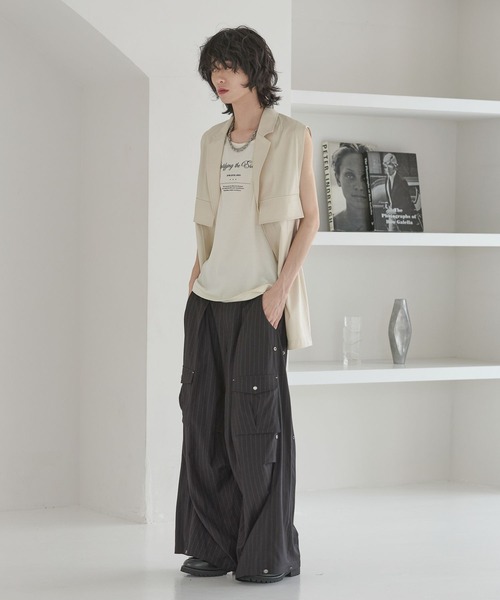 Anui(アニュイ)の「【UNISEX】ライトレザーベスト(ベスト・レディース・ブラック/アイボリー・MEDIUM)」の14枚目の写真