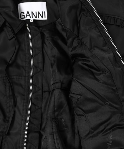 GANNI（ガニー）の「Duchesse Nylon Fitted Jacket（ブルゾン・レディース・ブラック・34/36）」の5枚目の写真