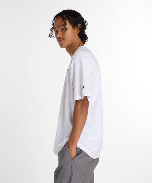 NEW BALANCE(ニューバランス)の「Numeric Small ロゴ T-Shirt(Tシャツ/カットソー・メンズ・ホワイト/ブラック・XX-LARGE/X-LARGE/LARGE/MEDIUM/SMALL)」の3枚目の写真