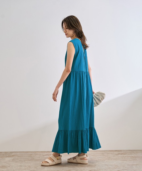 ROPE'(ロペ)の「【WEB・一部店舗限定】バックシャンティアードワンピース/洗える(ワンピース・レディース・ターコイズブルー/ブラック・FREE)」の13枚目の写真