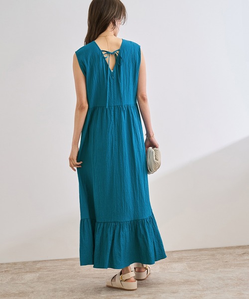 ROPE'(ロペ)の「【WEB・一部店舗限定】バックシャンティアードワンピース/洗える(ワンピース・レディース・ターコイズブルー/ブラック・FREE)」の20枚目の写真