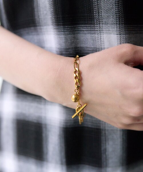 ear PAPILLONNER（イアパピヨネ）の「《金属アレルギー対応/ステンレス》MIXチェーンブレスレット（ブレスレット・レディース・シルバー/ゴールド・FREE）」の9枚目の写真