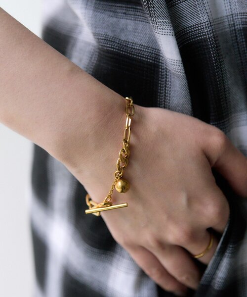 ear PAPILLONNER（イアパピヨネ）の「《金属アレルギー対応/ステンレス》MIXチェーンブレスレット（ブレスレット・レディース・シルバー/ゴールド・FREE）」の8枚目の写真