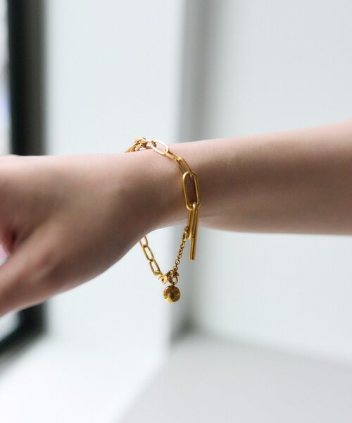 ear PAPILLONNER（イアパピヨネ）の「《金属アレルギー対応/ステンレス》MIXチェーンブレスレット（ブレスレット・レディース・シルバー/ゴールド・FREE）」の7枚目の写真