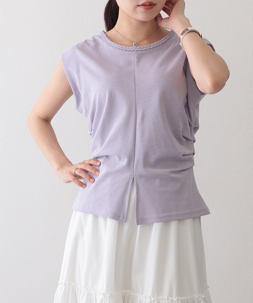 Lace Ladies(レースレディース)の「編み込み フロント スリット フレンチスリーブ Tシャツ(Tシャツ/カットソー・レディース・ブラック/ホワイト/イエロー/ラベンダー/グレー・FREE)」の4枚目の写真