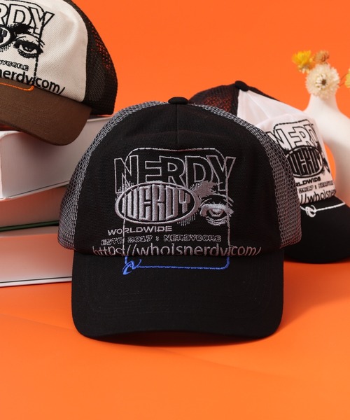 NERDY(ノルディ)の「トラッカーメッシュボールキャップ(キャップ・レディース・ブラック/ベージュ/ホワイト・FREE)」の2枚目の写真