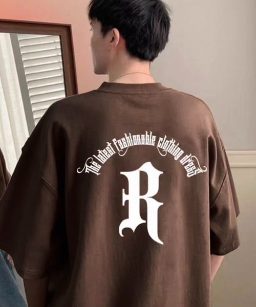 THE HITSS(ヒッツ)の「オールドイングリッシュ ロゴプリント オーバーサイズ Tシャツ バックプリントTシャツ(Tシャツ/カットソー・メンズ・ブラウン/ネイビー/ブラック・FREE)」の7枚目の写真