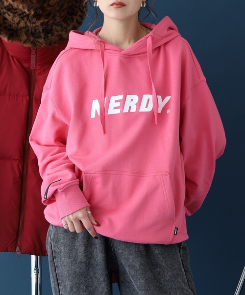 NERDY(ノルディ)の「ビッグロゴプルオーバーフーディ(パーカー・メンズ・ホワイト/ブラック/ライトパープル/ピンク・M/S/L)」の4枚目の写真