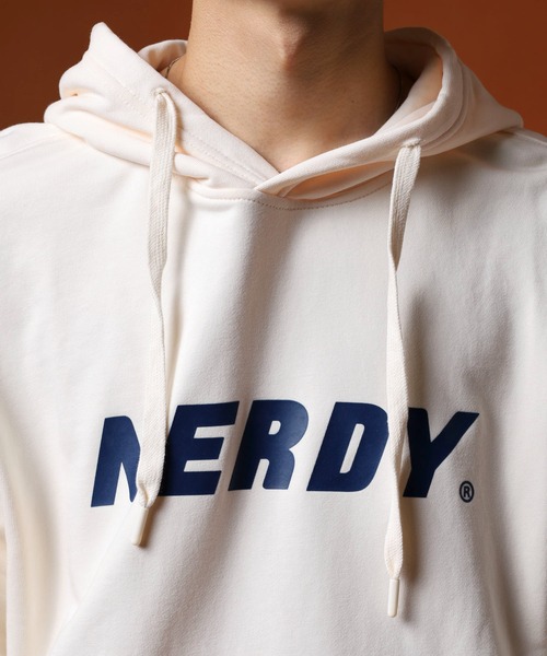 NERDY(ノルディ)の「ビッグロゴプルオーバーフーディ(パーカー・メンズ・ホワイト/ブラック/ライトパープル/ピンク・M/S/L)」の8枚目の写真