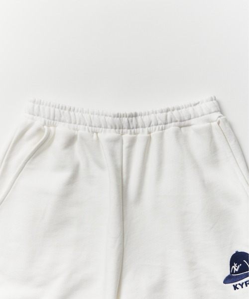 kaoyorinakami(カオヨリナカミ)の「CAP LOGO SWEATPANTS / キャップロゴスウェットハーフパンツ(その他パンツ・メンズ・ホワイト/ネイビー・X-LARGE/LARGE/MEDIUM/SMALL)」の11枚目の写真