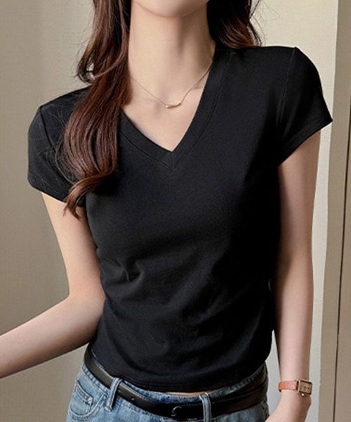 by LEGNA（バイレグナ）の「着痩せ見えベーシックトップス　Vネック（Tシャツ/カットソー・レディース・ブラック/グレー/ホワイト/グレイッシュベージュ/チャコール・MEDIUM/SMALL/LARGE/X-LARGE）」の10枚目の写真
