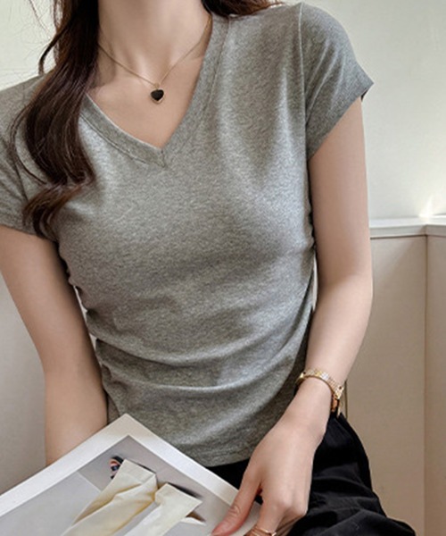 by LEGNA（バイレグナ）の「着痩せ見えベーシックトップス　Vネック（Tシャツ/カットソー・レディース・ブラック/グレー/ホワイト/グレイッシュベージュ/チャコール・MEDIUM/SMALL/LARGE/X-LARGE）」の18枚目の写真