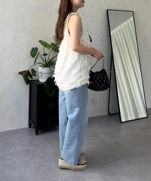 prose verse(プロズヴェール)の「リボンフリンジVネックペプラムベスト(シャツ/ブラウス・レディース・ブラック/アイボリー・LARGE/MEDIUM)」の19枚目の写真