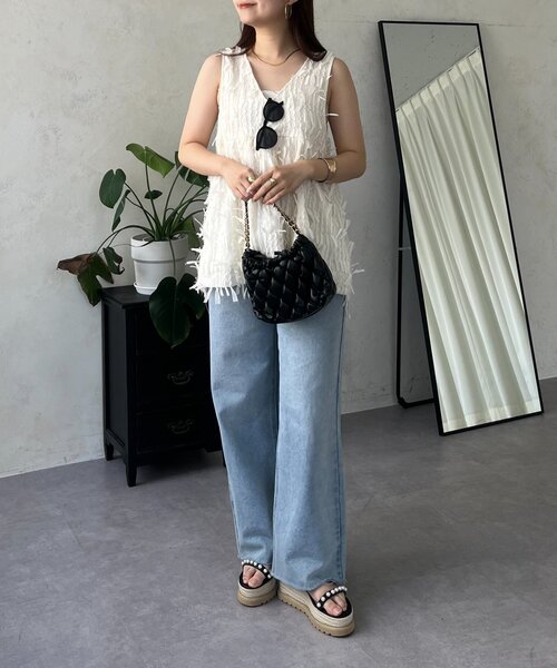 prose verse(プロズヴェール)の「リボンフリンジVネックペプラムベスト(シャツ/ブラウス・レディース・ブラック/アイボリー・LARGE/MEDIUM)」の20枚目の写真