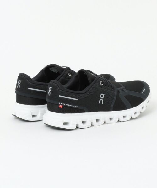 On(オン)の「【On】3MF10070299 Cloud 6(スニーカー・メンズ・ブラック・26.5/28.5/28/27/26/27.5)」の2枚目の写真