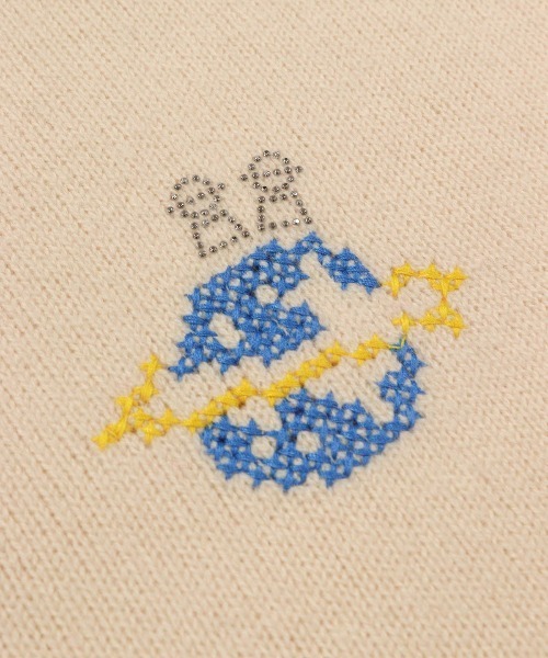STUDIO PICONE(スタジオピッコーネ)の「ウール100%ピクセル刺繍ニットカーディガン(カーディガン/ボレロ・レディース・レッド/ベージュ/ブラック・M/L)」の21枚目の写真