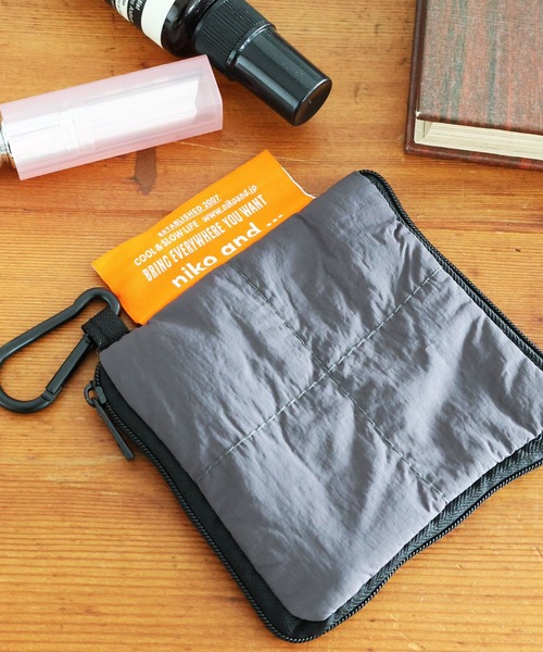 オリジナル キルトマルチポーチ（ポーチ）｜niko and（ニコアンド