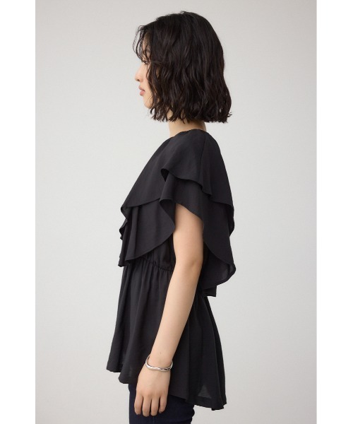 AZUL by moussy(アズールバイマウジー)の「ラッフルペプラムブラウス(シャツ/ブラウス・レディース・ブラック/アイボリー・FREE)」の4枚目の写真